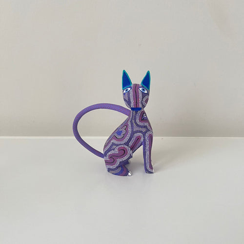 ALEBRIJE GATO PUNTITOS